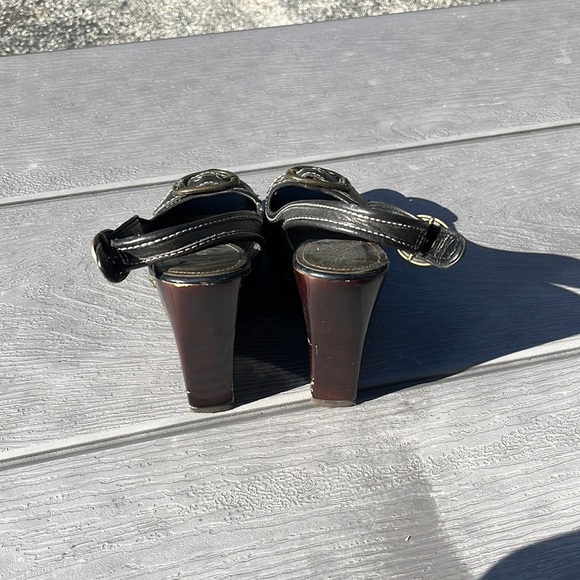 Fergie Wooden wedge Genuine Leather - Picture 3 of 3